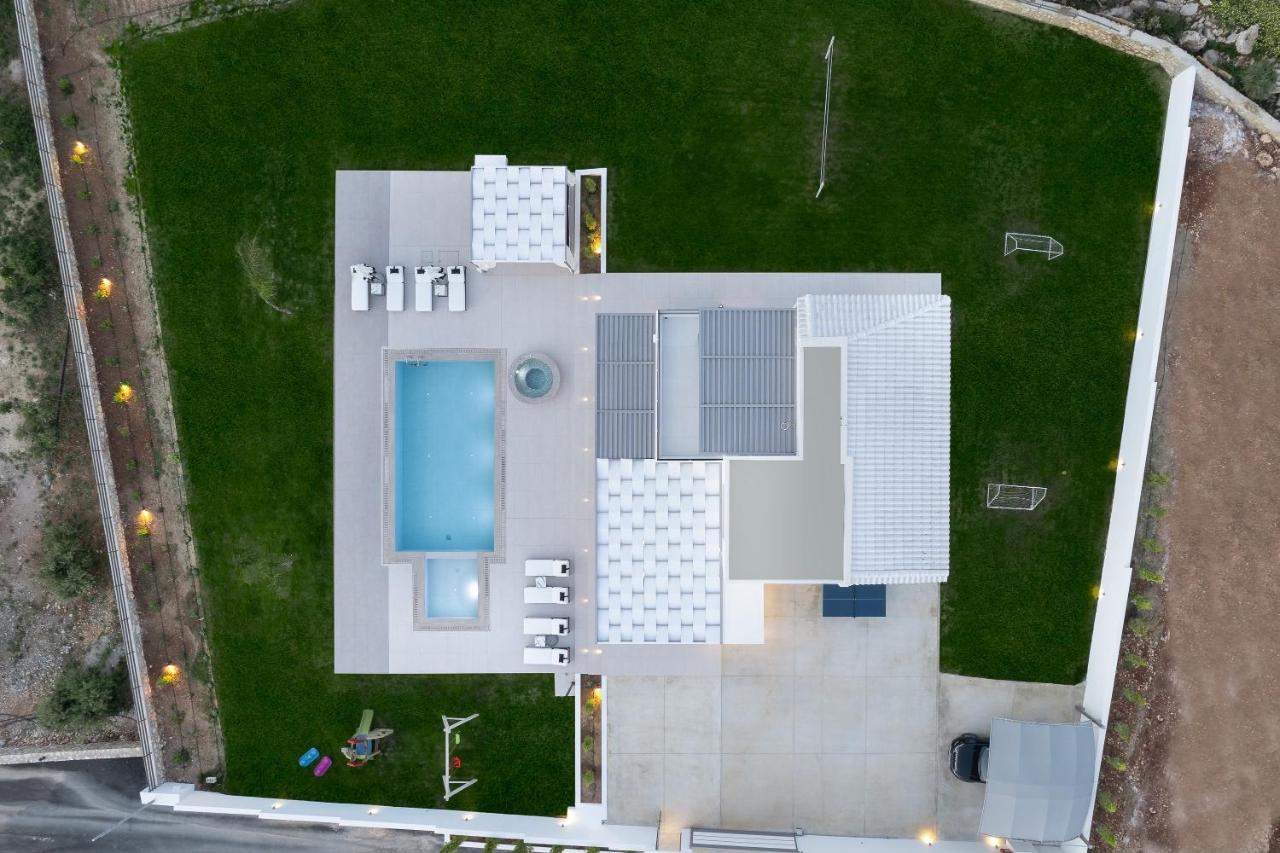 Alma Villa, 2000M2 Luxury Living, By Thinkvilla Angeliana  Exterior foto